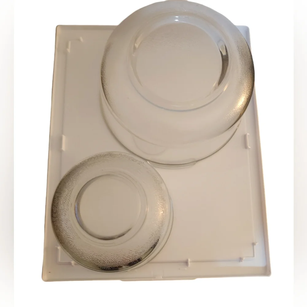Set of 2 Mixing Bowls Oster Kitchen Center Glass 4 & 1-1/2 Qt‎ Combined wgt 5.2#